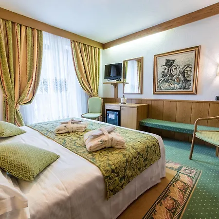 Excelsior Planet Hotel