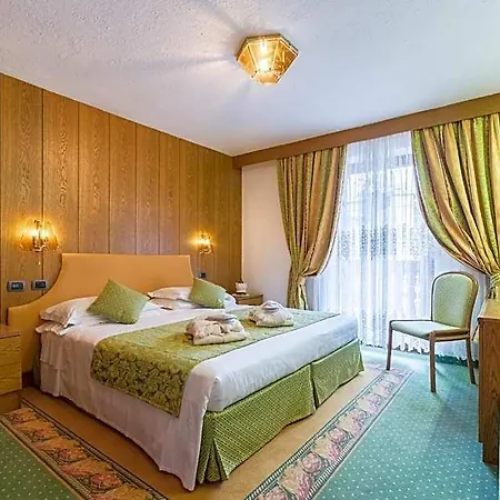 Excelsior Planet Hotel